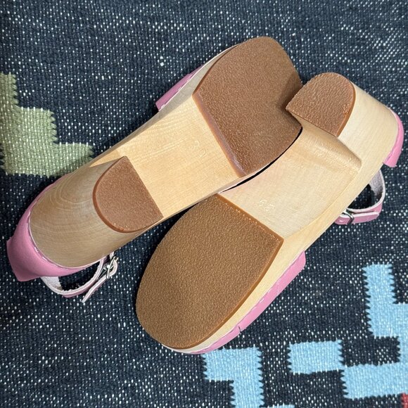 Swedish Hasbeens Baskemolla Toffel T-Strap Sandal, EU 39, Bubble Gum Pink - Picture 11 of 16